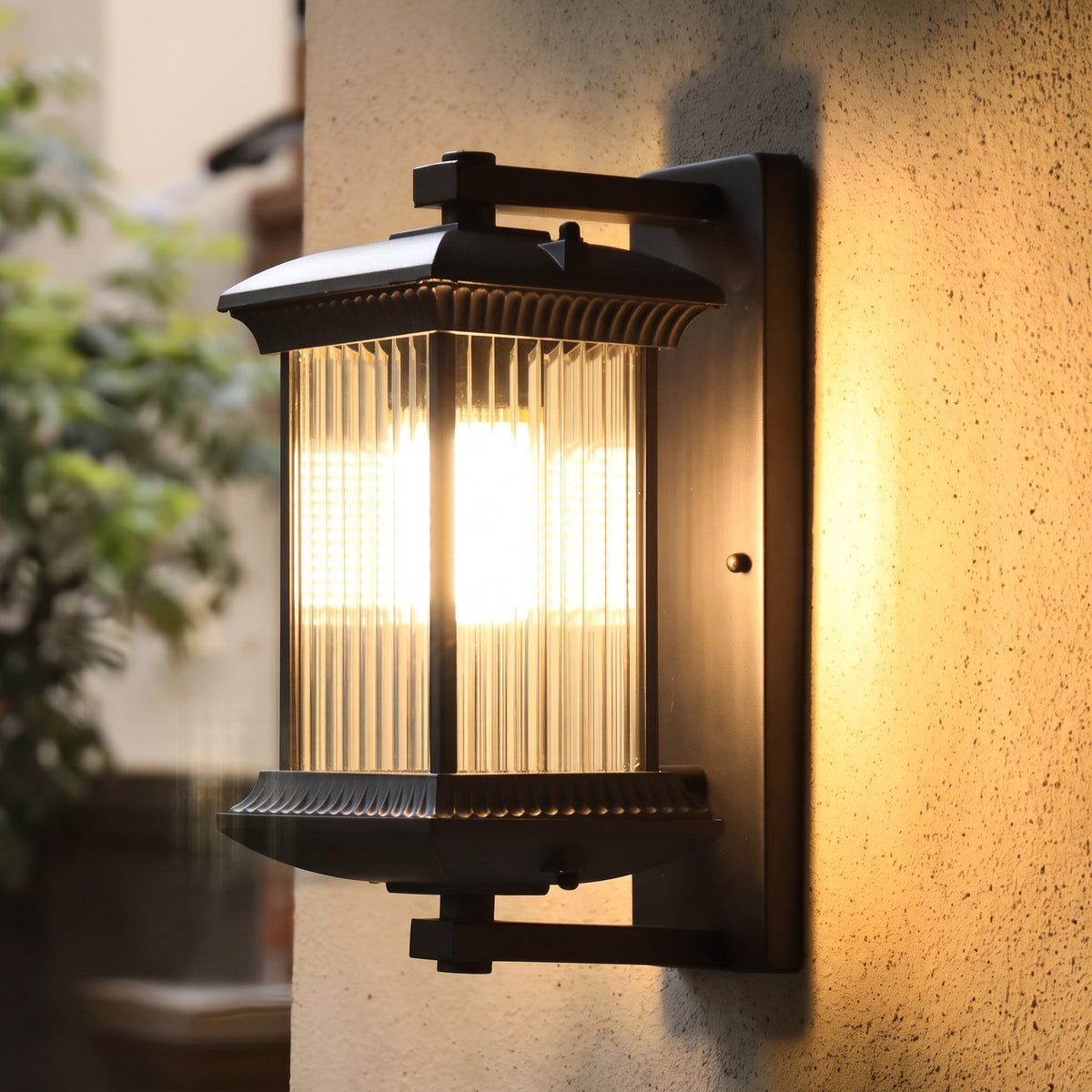 Classic Lantern Outdoor Wall Light with Glass Shade
