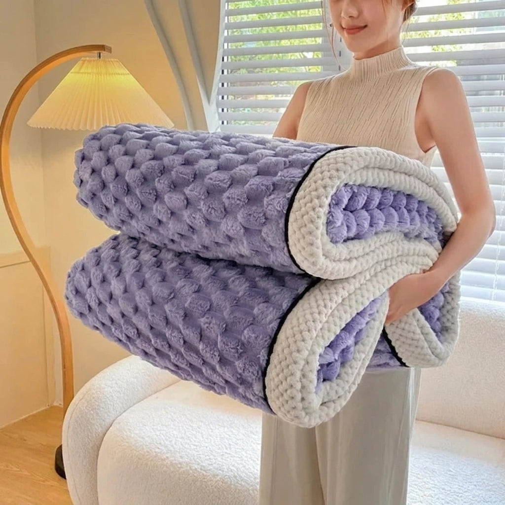 Soft Throw Blanket with Waffle Texture and Contrast Border