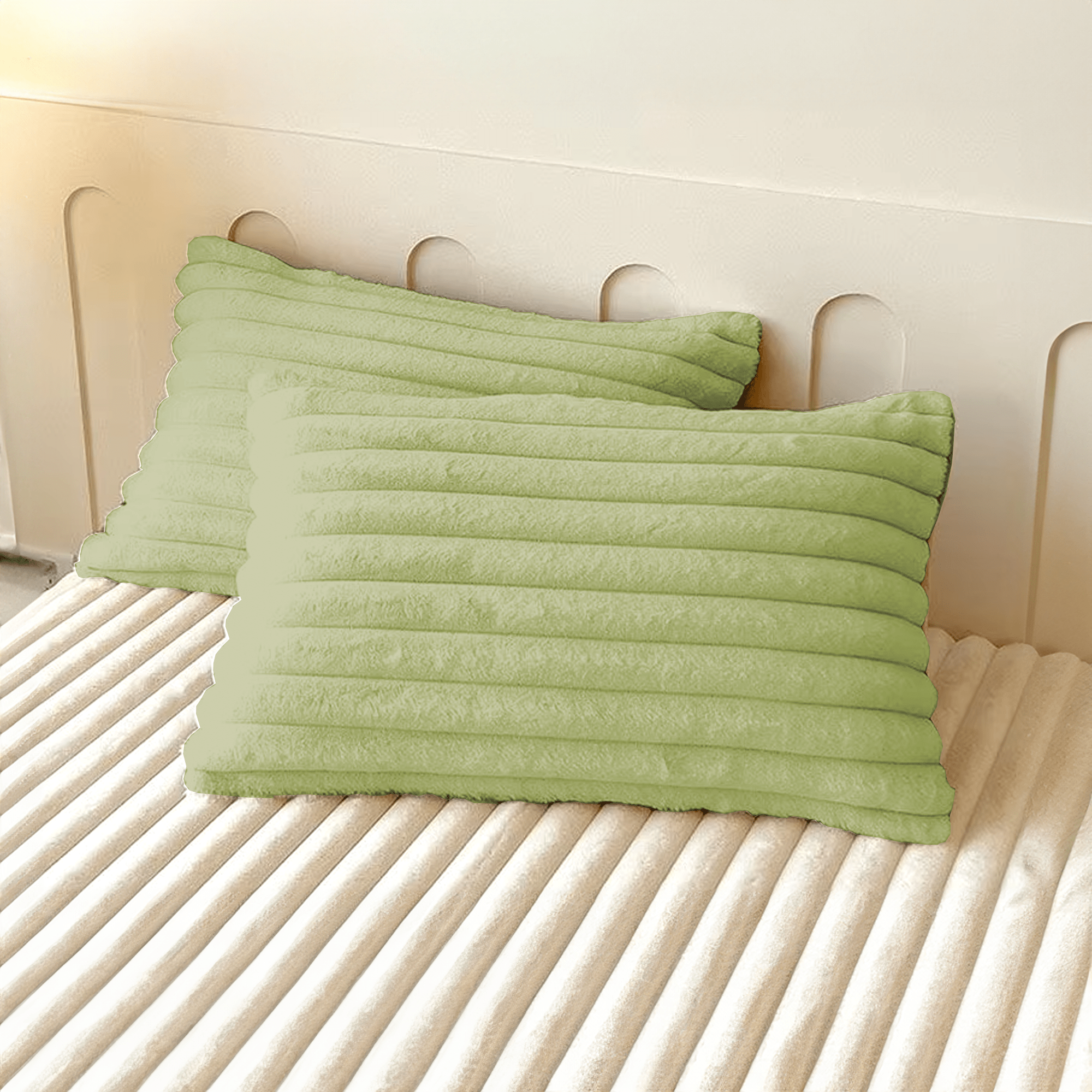 Cushion Cover with Ribbed Texture - Cushion Cover - Green - Seravelle Home