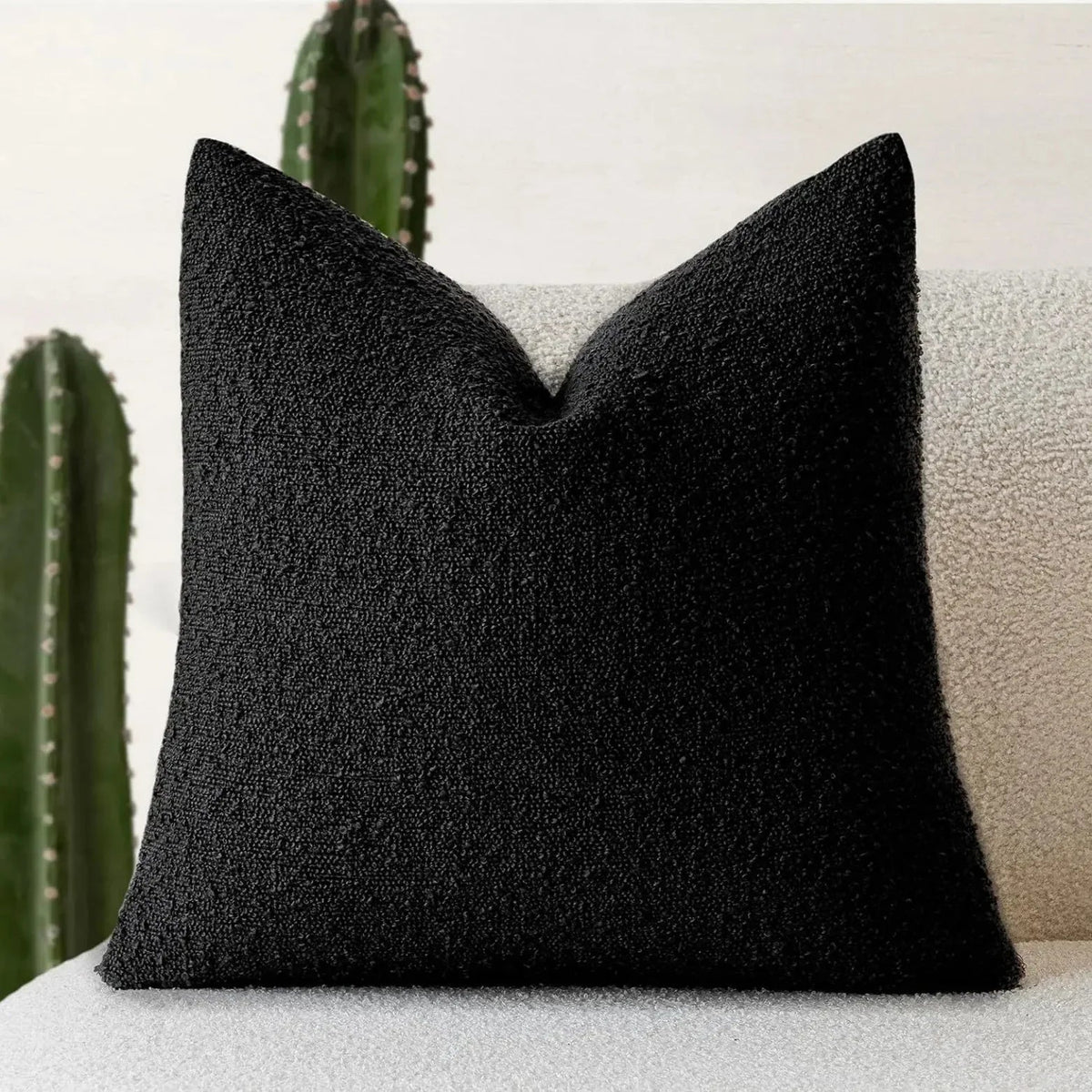 Decorative Bouclé Cushion Cover with Soft Loop Texture - Pillowcase - Black - Seravelle Home