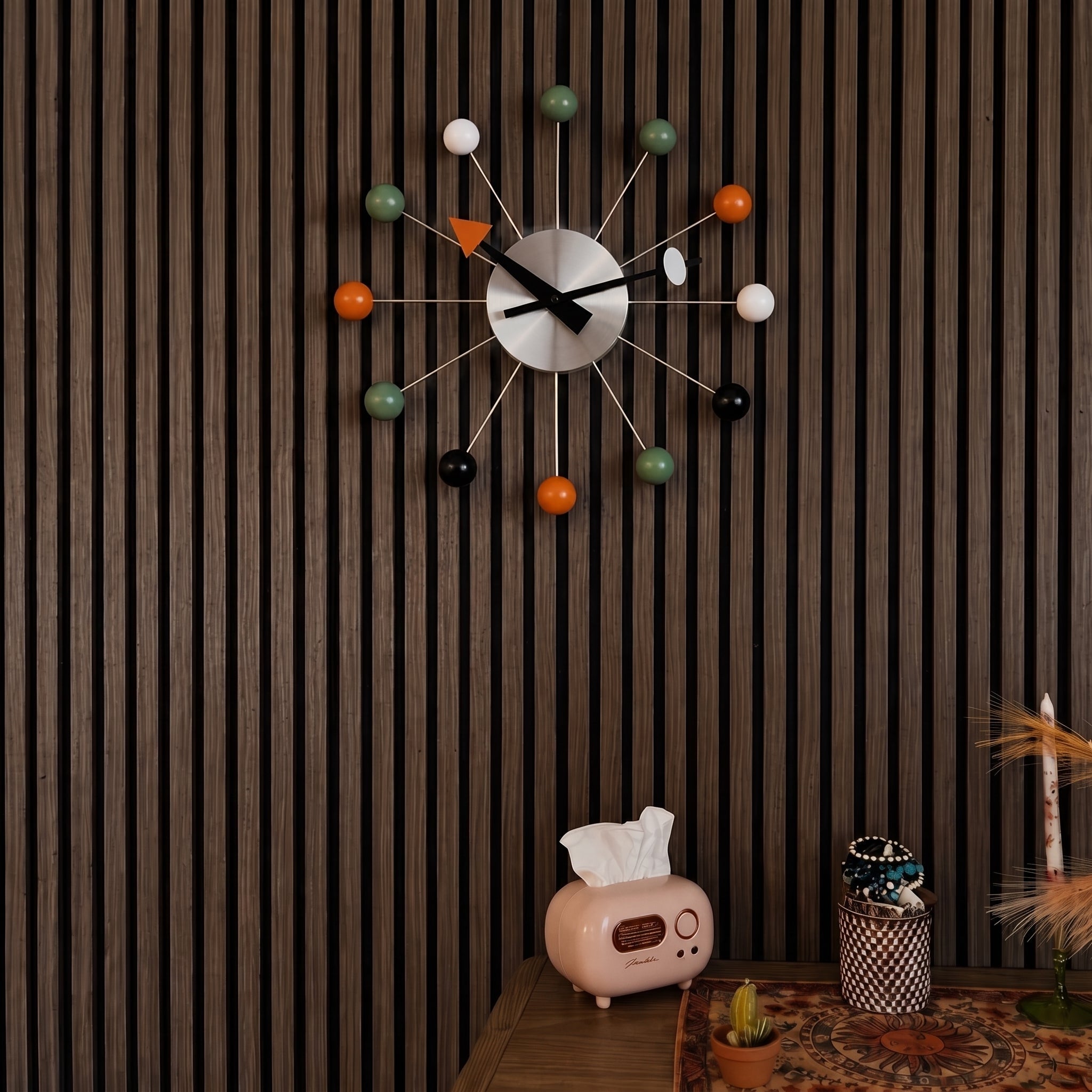 Decorative retro ball wall clock in a spherical design - Wall Clocks - Multicoloured - Seravelle Home