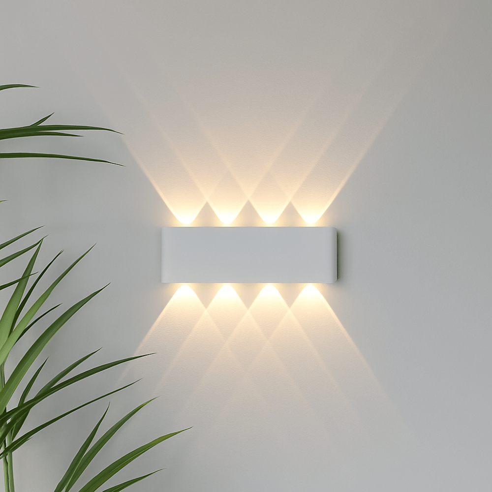 Elina – Modern LED Wall Light for Indoor & Outdoor Use in Black & White