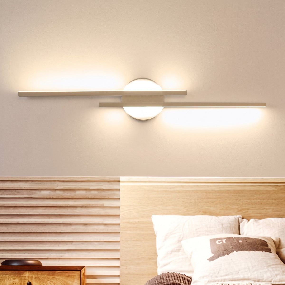 Modern Linear Wall Sconce with Dual Beam Metal Design - Wall Light Fixtures - Black - Seravelle Home