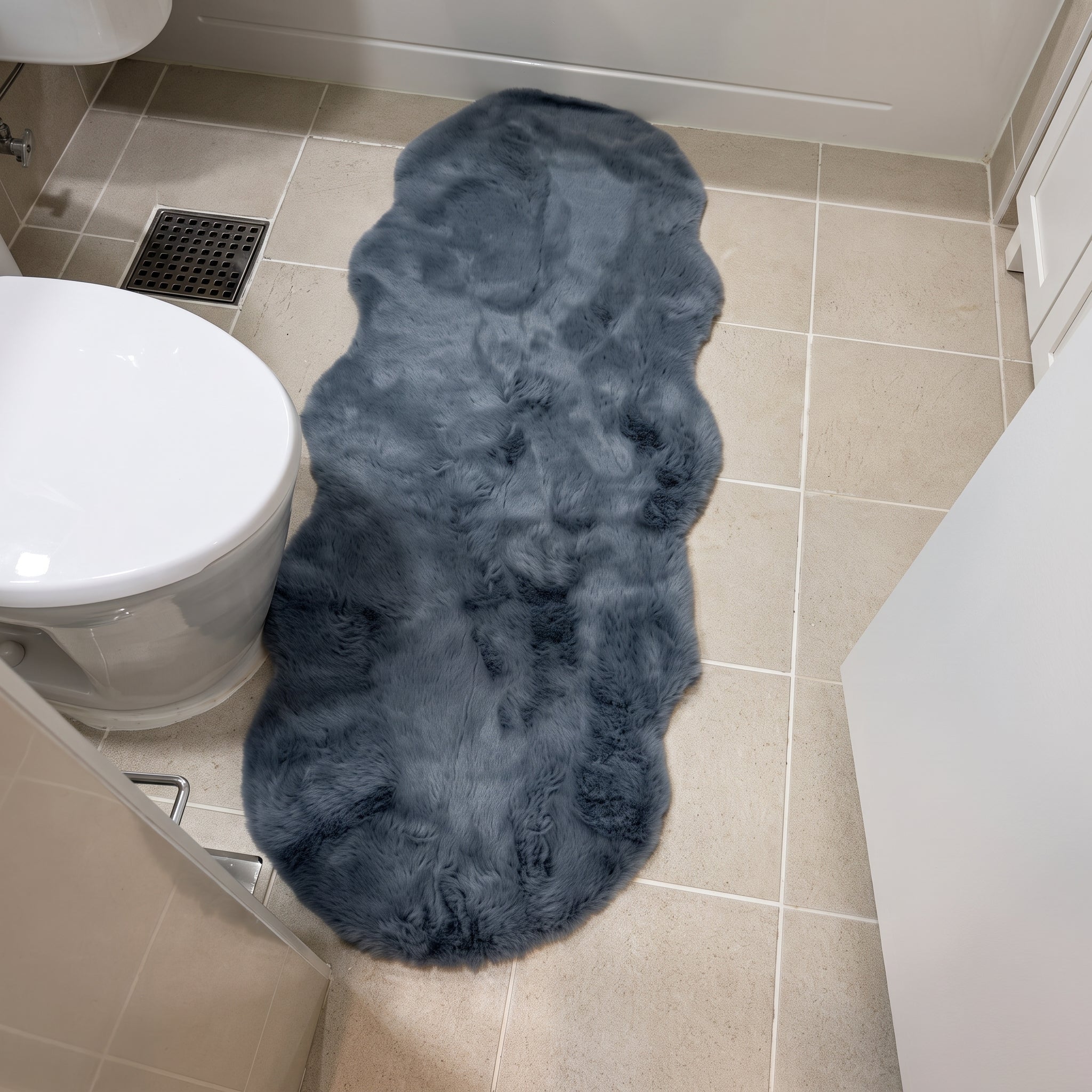 Non-Slip Cozy Soft Plush Rug in Organic Freeform Shape - Wahsable Rug - Grey - Seravelle Home