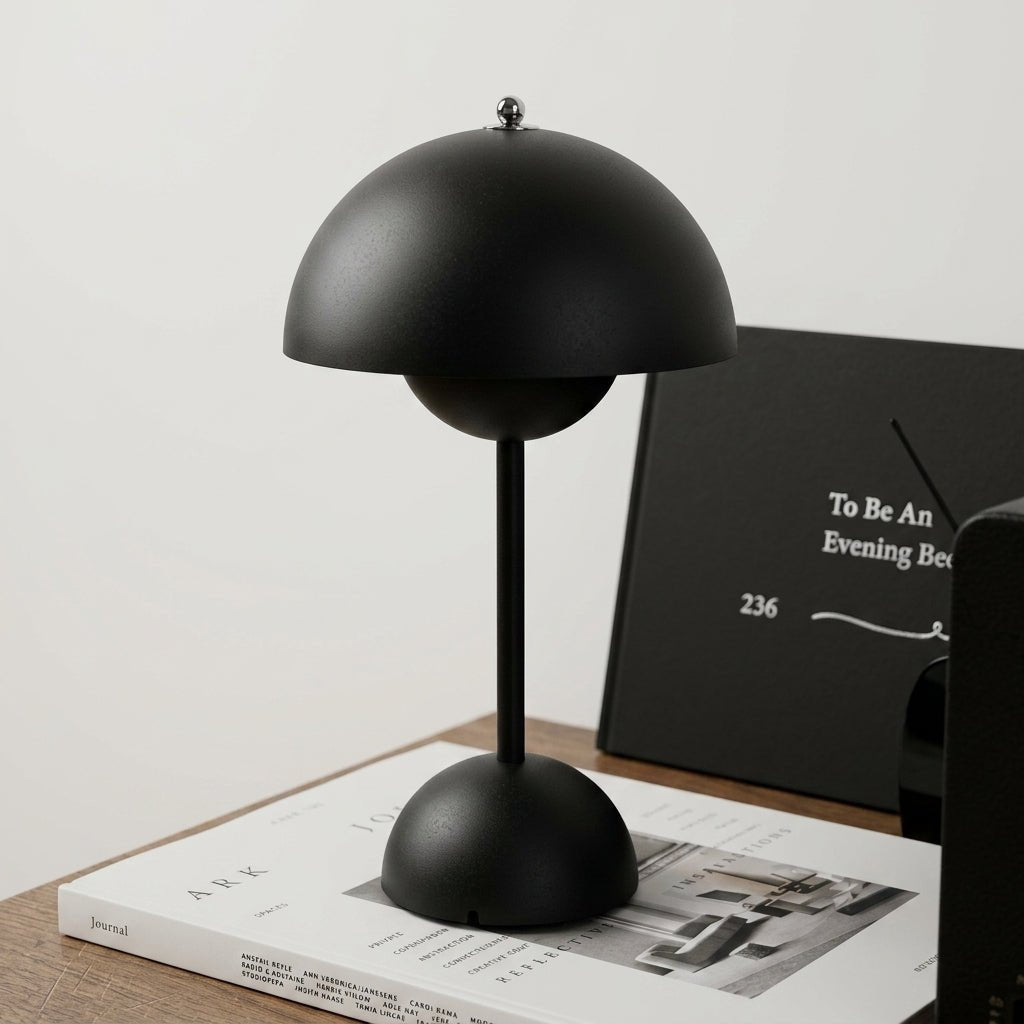 Retro Table Lamp with Mushroom-shaped Shade - Table Lamp - Black - Seravelle Home