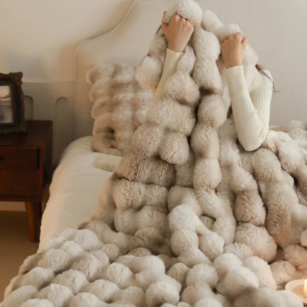 Soft Fluffy Bubble Texture Plush Throw Blanket - Blanket - Beige - Seravelle Home