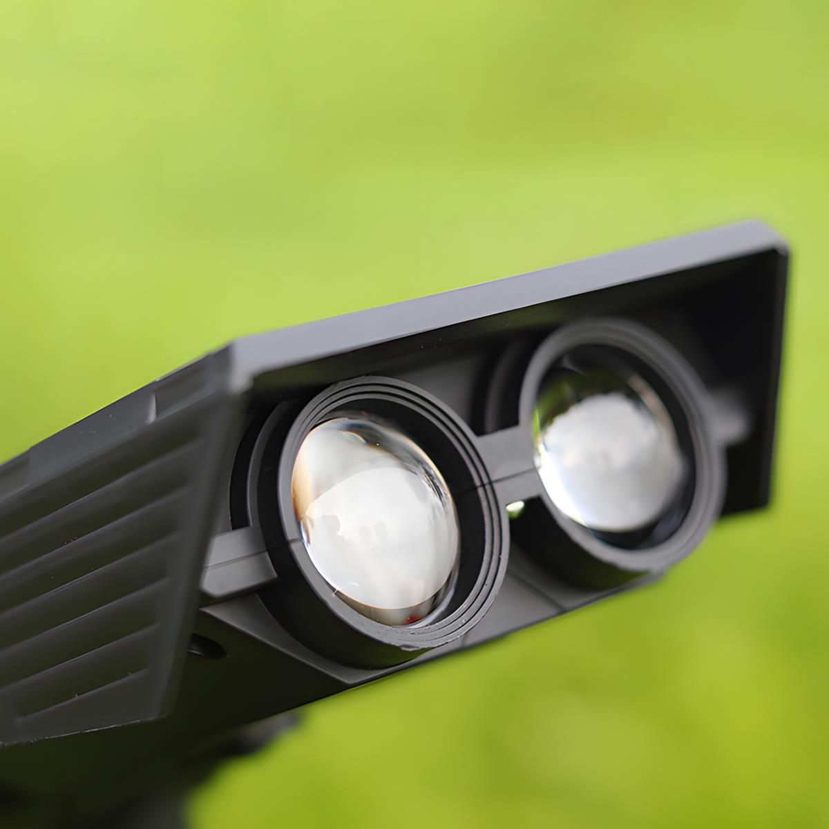 Solar LED Spike Spotlight Waterproof Outdoor Garden Landscape Light - Flood & Spot Lights - Seravelle Home