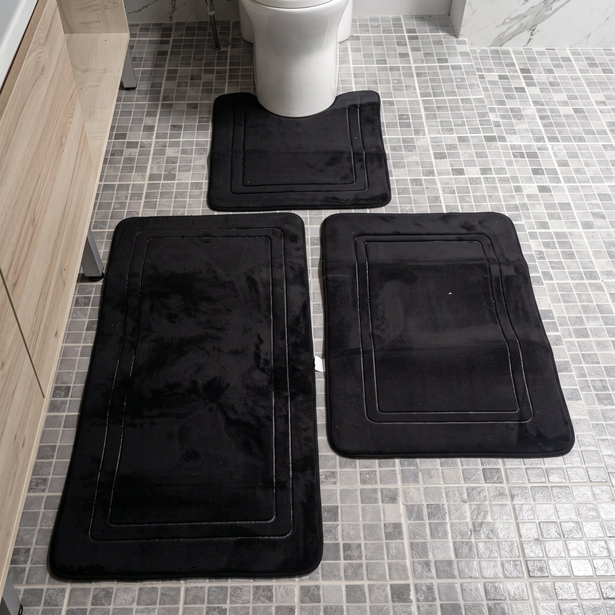 Washable Bathroom Rug with Framed Border Pattern - Washable Rugs - Black - Seravelle Home