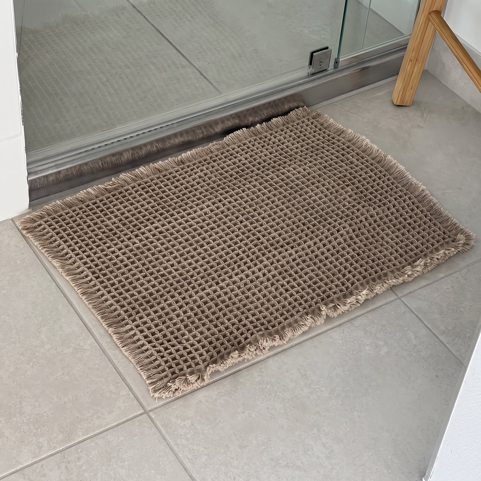Washable Bathroom Rug with Waffle Design - Washable Rug - Brown - Seravelle Home