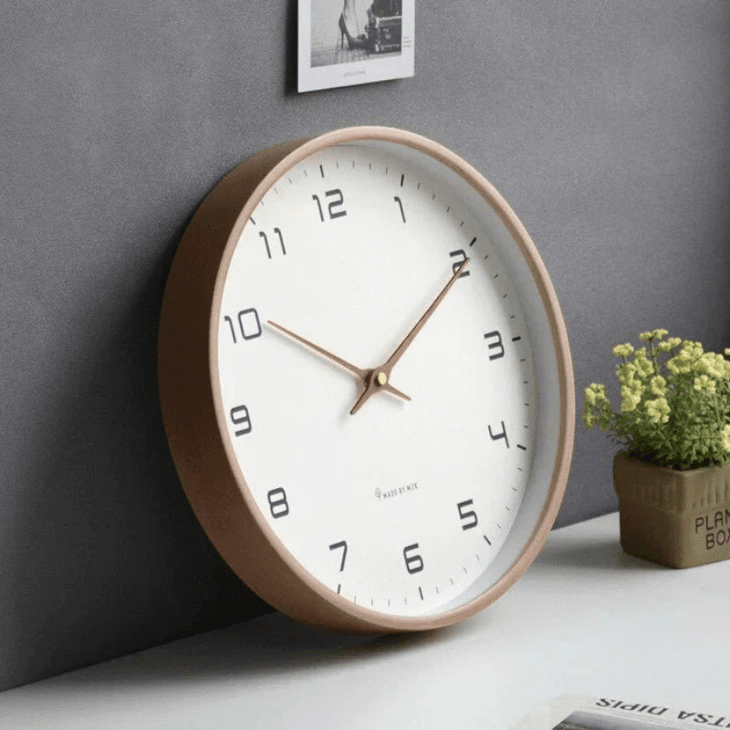 Wooly – Wall Clock in Nordic Design - Wall Clocks - Brown - Seravelle Home