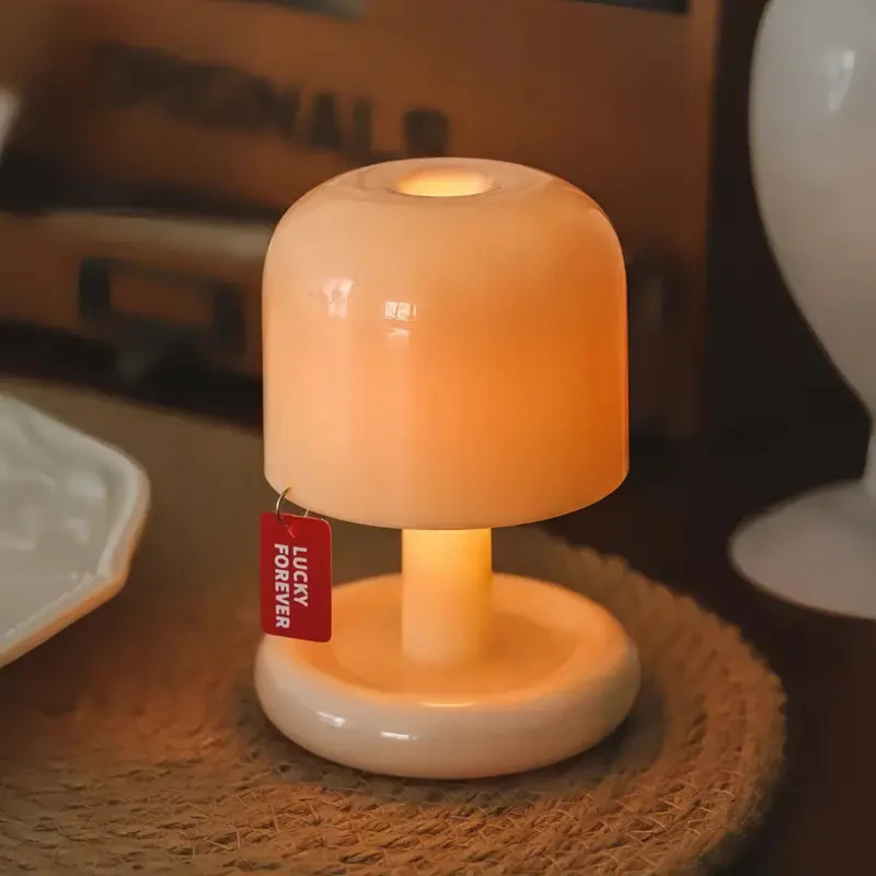Mini LED Sunset Lamp with Warm Light and USB Connection