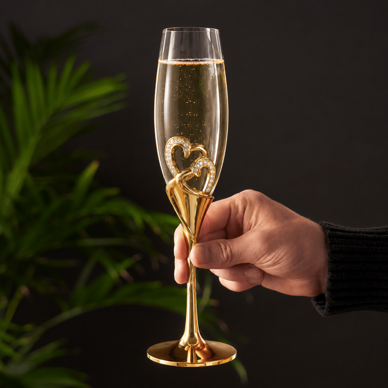 2pcs Champagne Flute with Decorative Double Heart Stem - Champagne Flutes - Gold - Seravelle Home