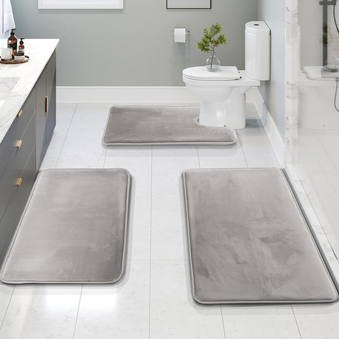 3 - Piece Bath Mat Set Made of Soft Coral Fleece - Bath Mat - Light Grey - Seravelle Home