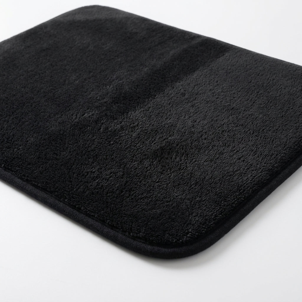 3 - Piece Bath Mat Set Made of Soft Coral Fleece - Bath Mat - Black - Seravelle Home