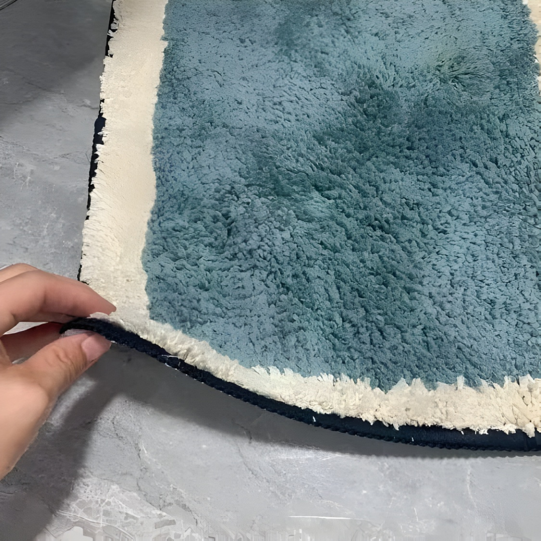 Bath Mat With Pattern And Soft Texture For The Bathroom