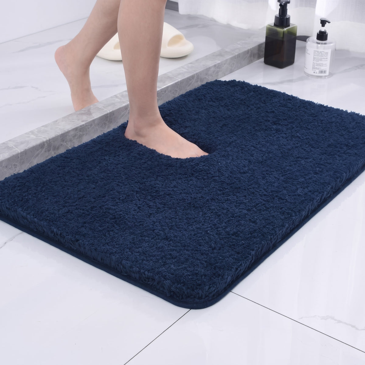 Plush Non-Slip Bathroom Mat Soft Absorbent Floor Rug