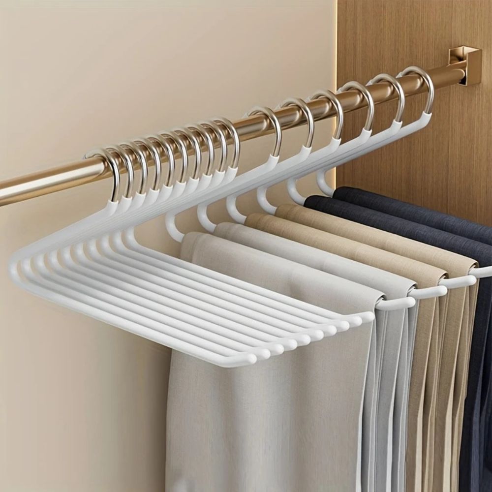 Pants Hanger with Z-Shape for Space-Saving Closet Organization