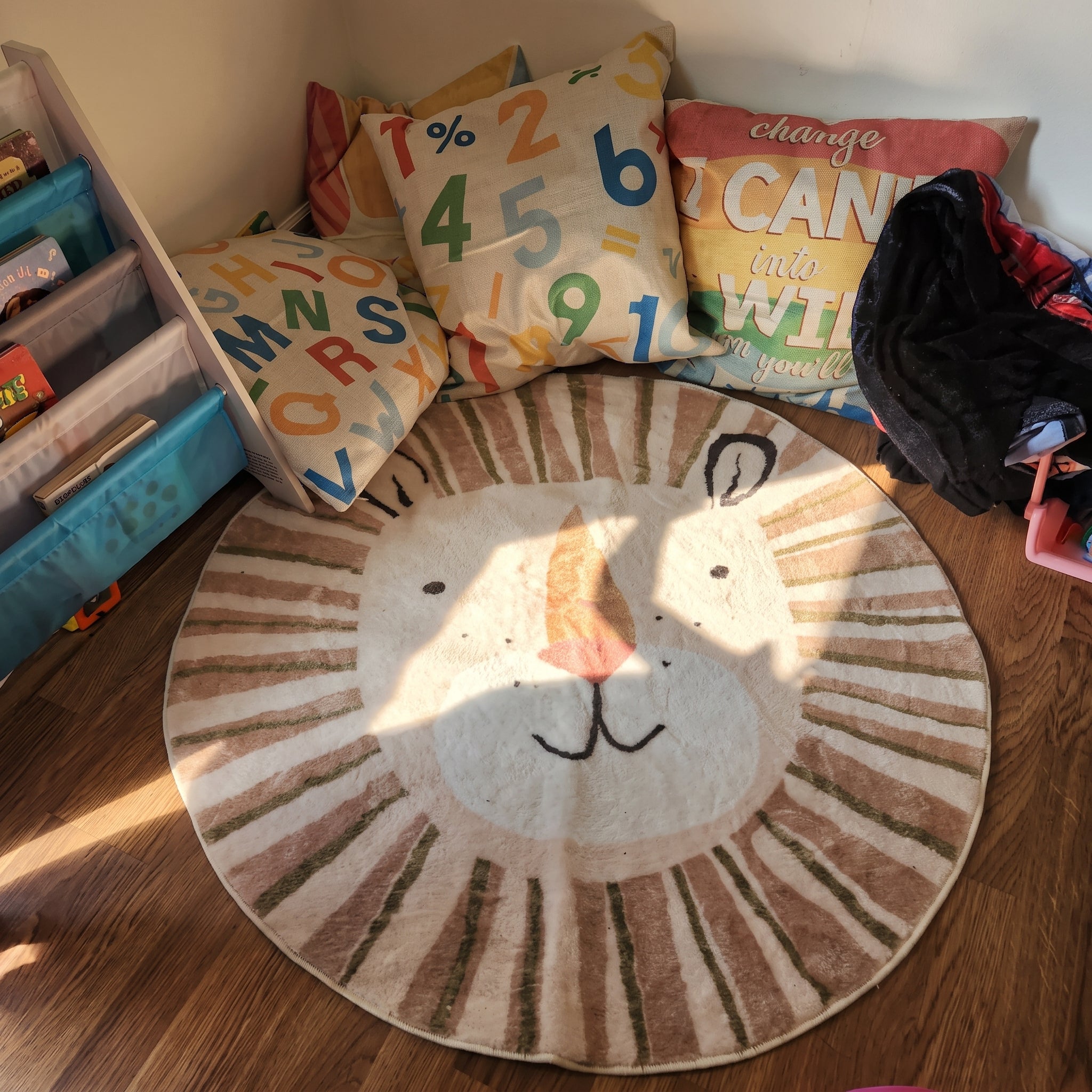 Soft Plush Non-Slip Safari Animal Round Kids Carpet