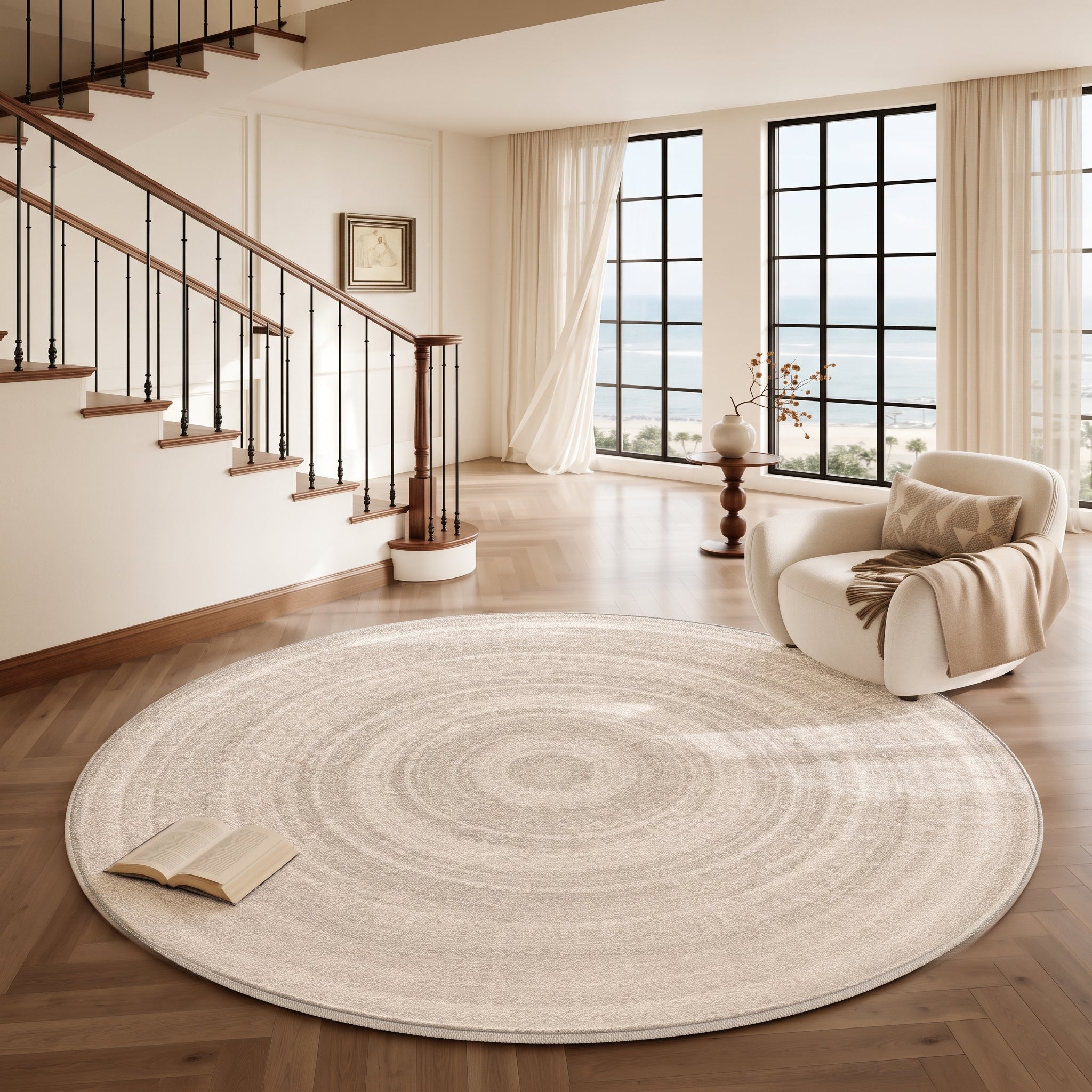 Round Area Rug with Concentric Circle Pattern