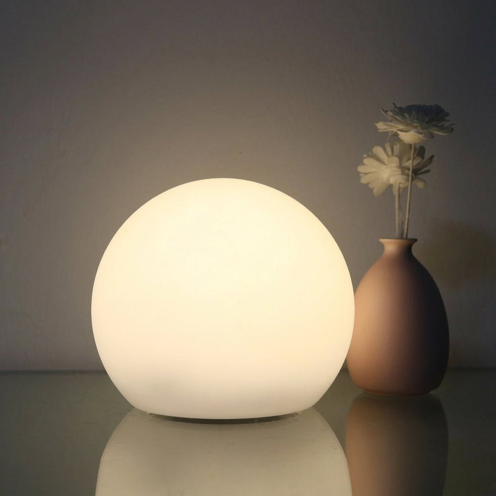 Ball Lamp with Gentle LED Light - Table Lamp - 20 cm - Seravelle Home