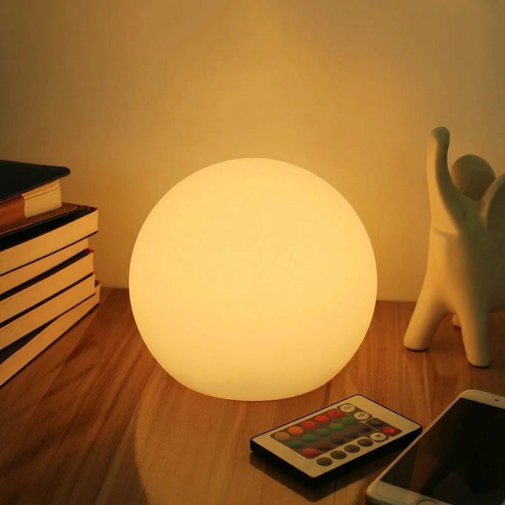 Ball Lamp with Gentle LED Light - Table Lamp - 20 cm - Seravelle Home