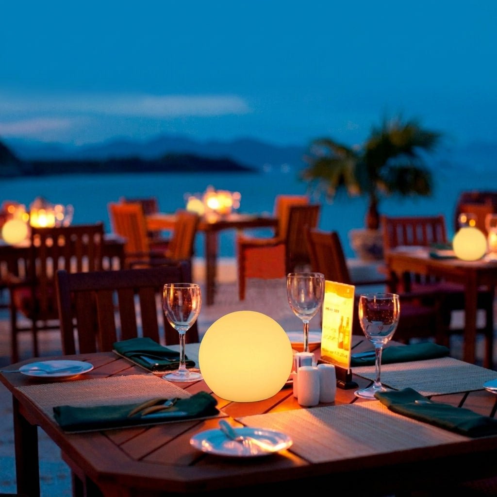 Ball Lamp with Gentle LED Light - Table Lamp - 20 cm - Seravelle Home