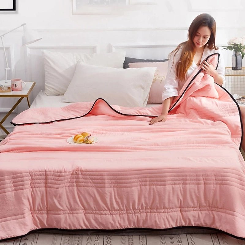 Cooling Duvet with Breathable Texture - Bedroom - Beige - Seravelle Home
