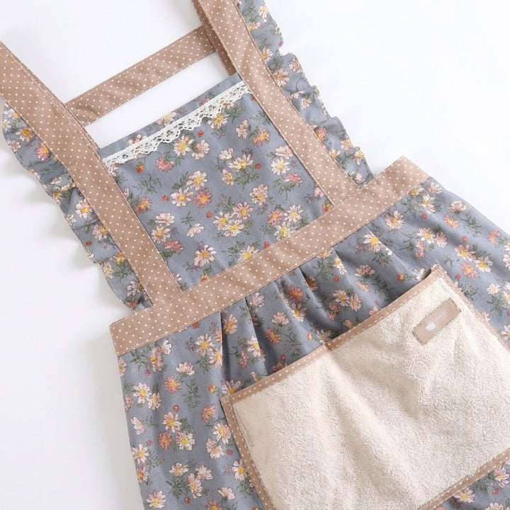 Cotton Kitchen Apron – With Floral Pattern and Water - Repellent Surface - Kitchen Apron - Blue - Seravelle Home