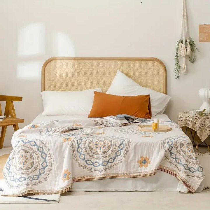 Cotton Throw with Mandala Pattern in Boho Style - Blanket - 150x200 cm - Seravelle Home