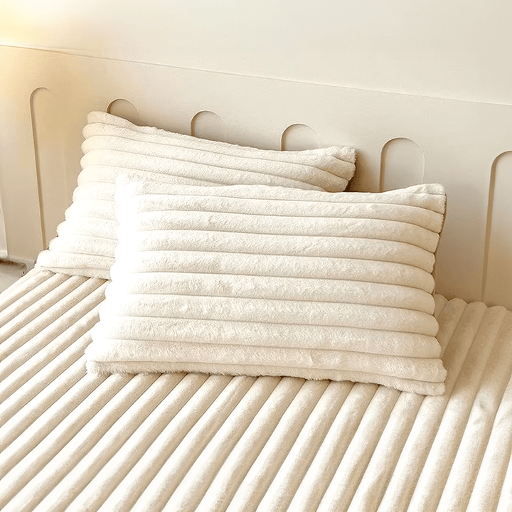 Cushion Cover with Ribbed Texture - Cushion Cover - Beige - Seravelle Home