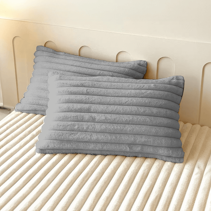 Cushion Cover with Ribbed Texture - Cushion Cover - Grey - Seravelle Home