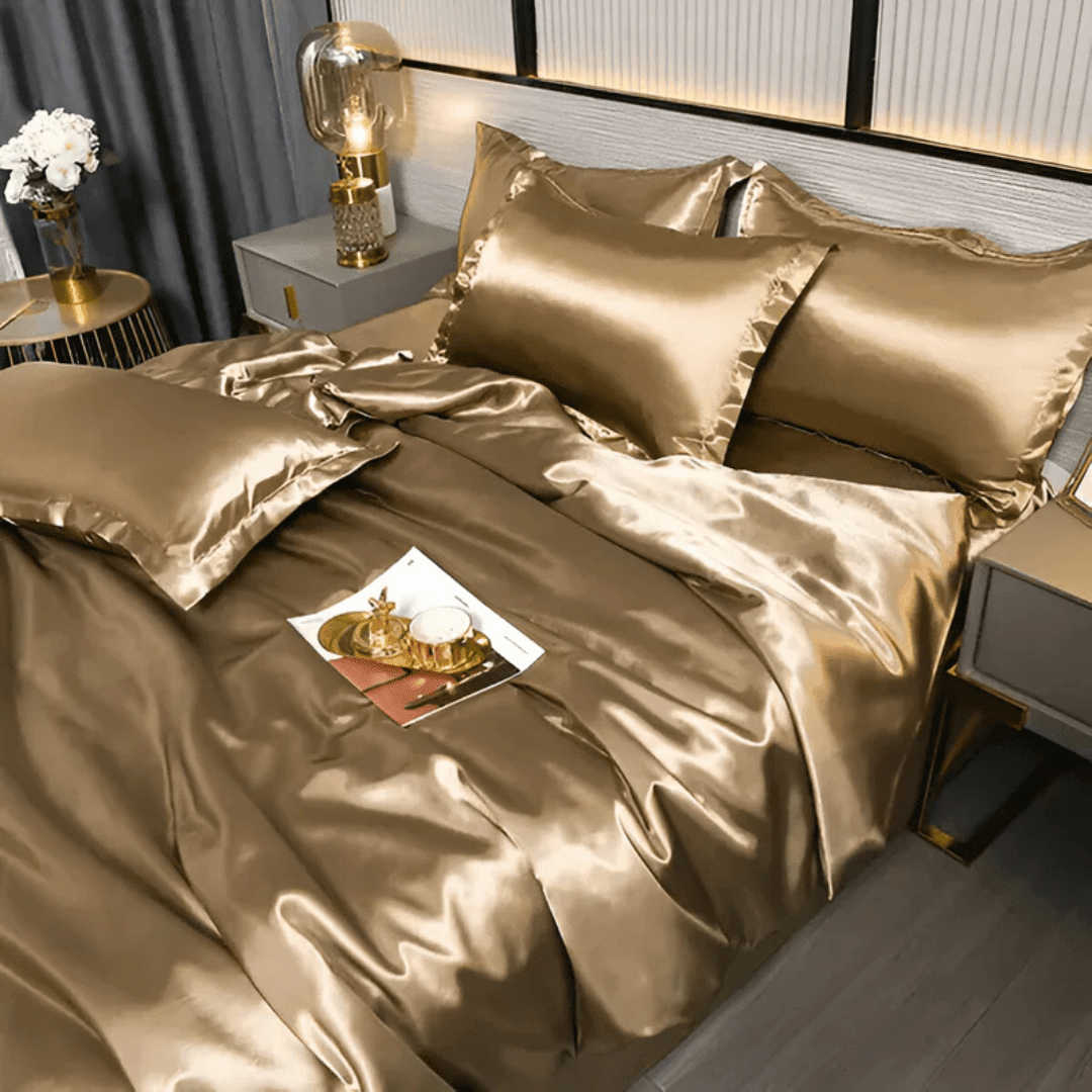 Durable Bedding Set with Glossy Surface - Bedding Set - Gold - Seravelle Home
