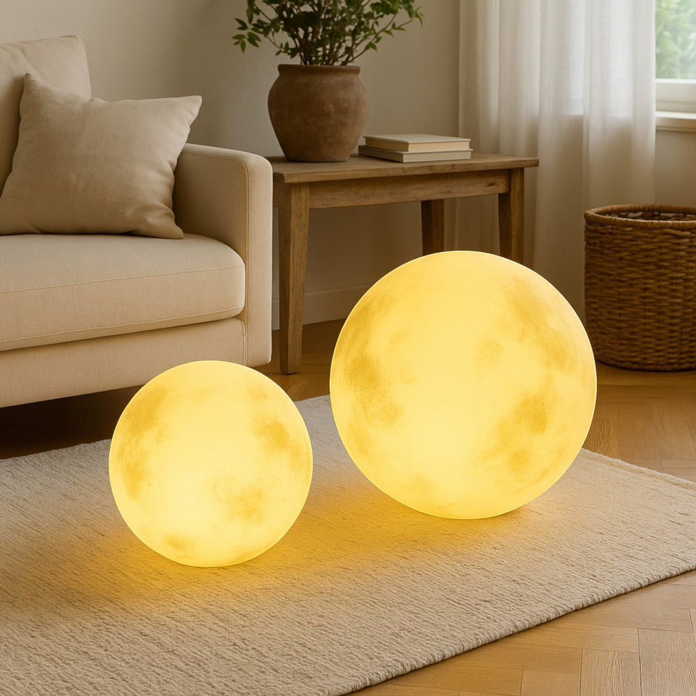 Garden Lantern in Moon Shape for Atmospheric Outdoor Areas - Garden Lantern - Wired - Seravelle Home