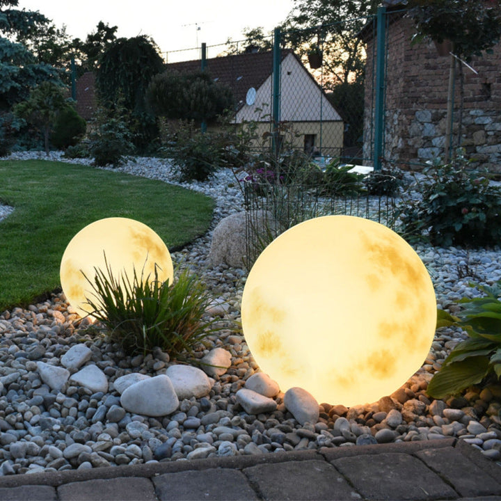 Garden Lantern in Moon Shape for Atmospheric Outdoor Areas - Garden Lantern - Wired - Seravelle Home