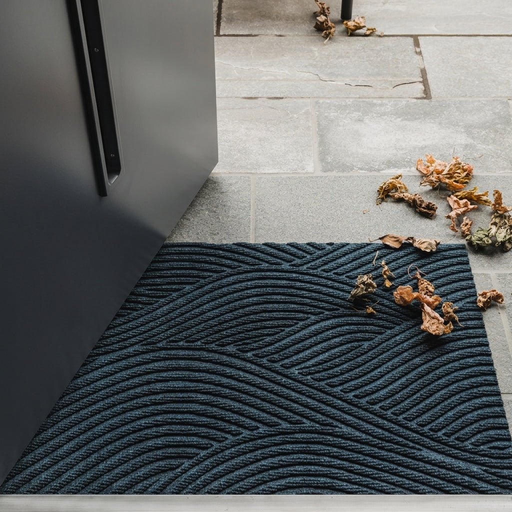 Geometric Striped Structured Entrance Mat - Entrance Mat - Blue - Seravelle Home