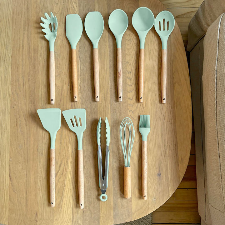 Kitchen Utensil Set with Wooden Handles - Cooking Utensils - Mint Green - Seravelle Home