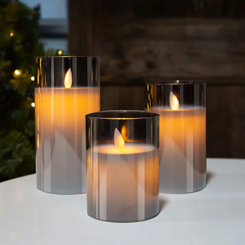 LED Candle Set with Realistic Flickering Flame Effect - Table Lamp - Seravelle Home