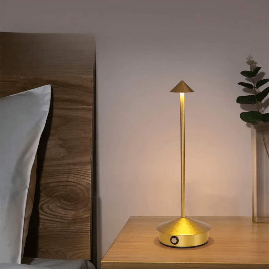 LED Desk Lamp for Desk and Nightstand - Table Lamp - Gold - Seravelle Home