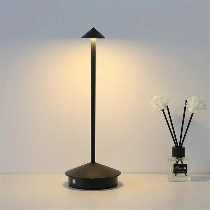 LED Desk Lamp for Desk and Nightstand - Table Lamp - Black - Seravelle Home