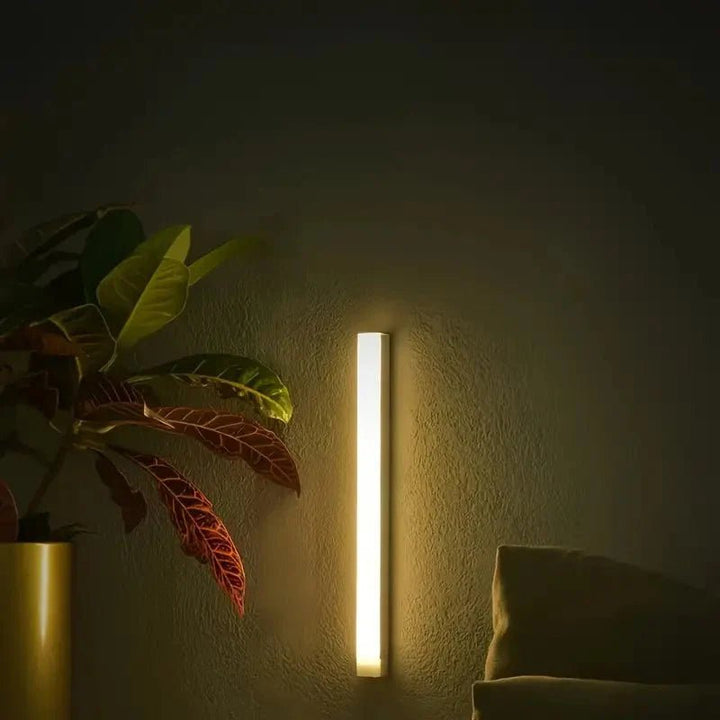 LED Strip with Motion Sensor for Wardrobe and Hallway - Wall Light - Warm White - Seravelle Home