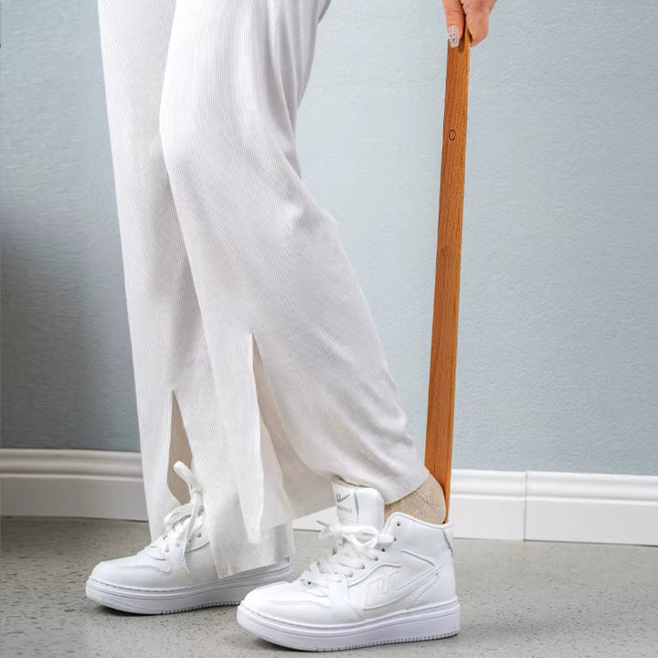 Long Shoe Horn with Strong Handle - Shoehorn - Brown - Seravelle Home
