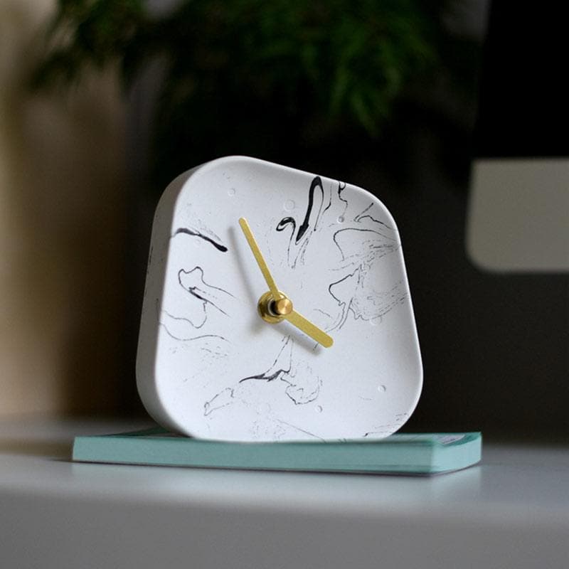 Minimalist Asymmetric Desk Clock - Clock - Black - Seravelle Home