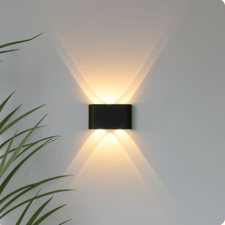 Modern LED Wall Light for Indoor & Outdoor Use in Black & White - Wall Light - 4W | Black - Seravelle Home