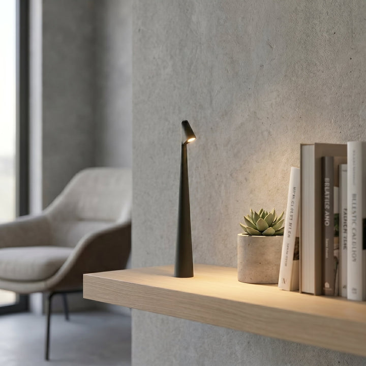 Modern Table Lamp in Minimalist Design - Table Lamp - Black - Seravelle Home