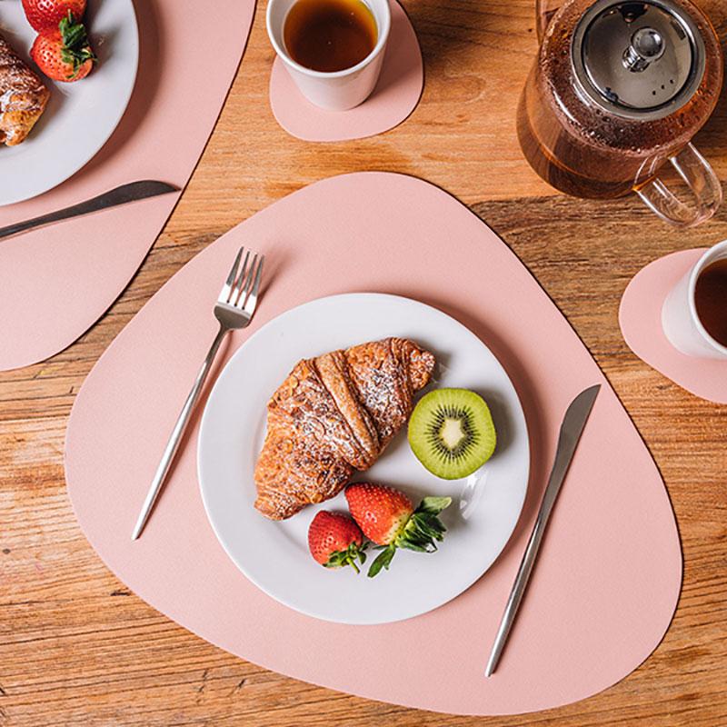 Modern Triangular Table Mat - Table Mat - Pink - Seravelle Home