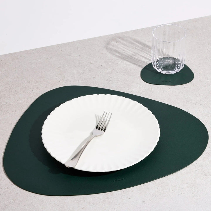 Modern Triangular Table Mat - Table Mat - Dark Green - Seravelle Home