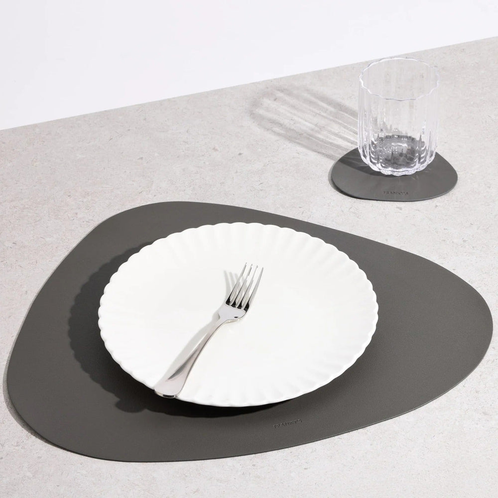 Modern Triangular Table Mat - Table Mat - Dark Grey - Seravelle Home