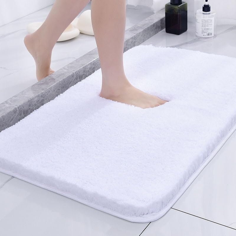 Non - slip bath mat made of soft plush for the bathroom - Bath Mat - White - Seravelle Home