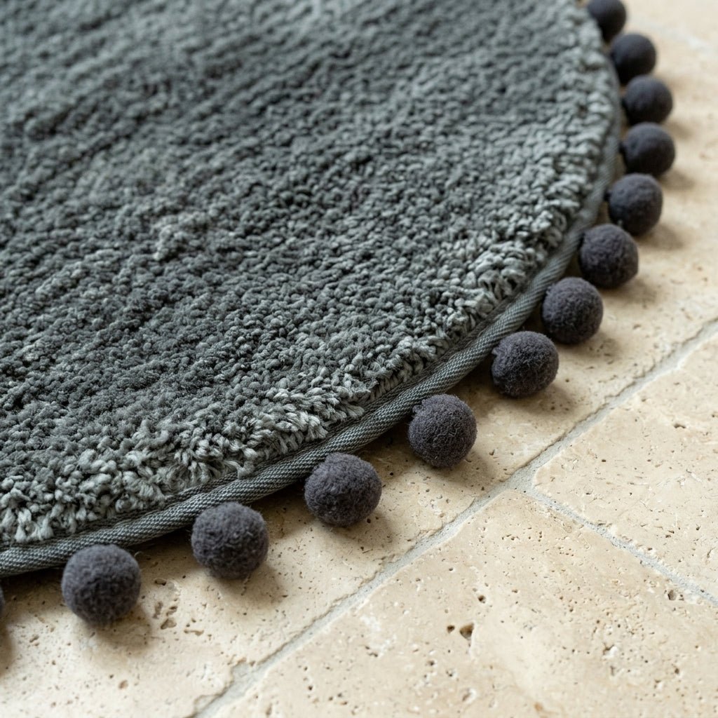 Oval Rug with Pompom Border - Rug and Carpets - Grey - Seravelle Home