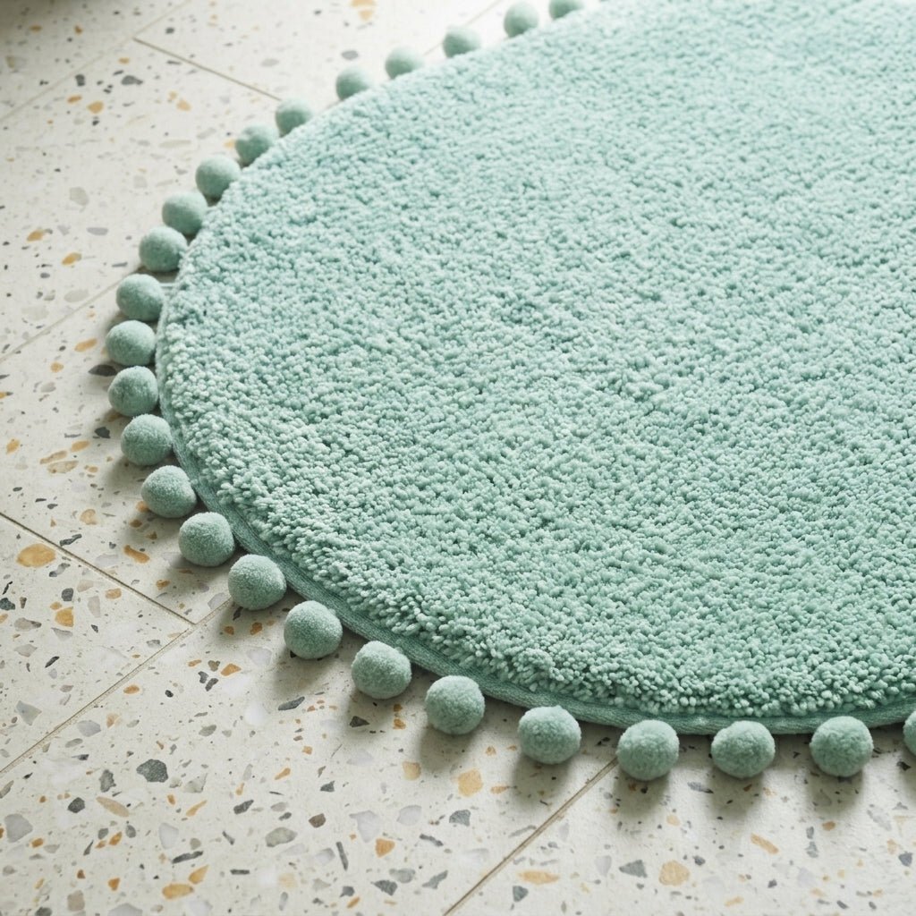 Oval Rug with Pompom Border - Rug and Carpets - Green - Seravelle Home